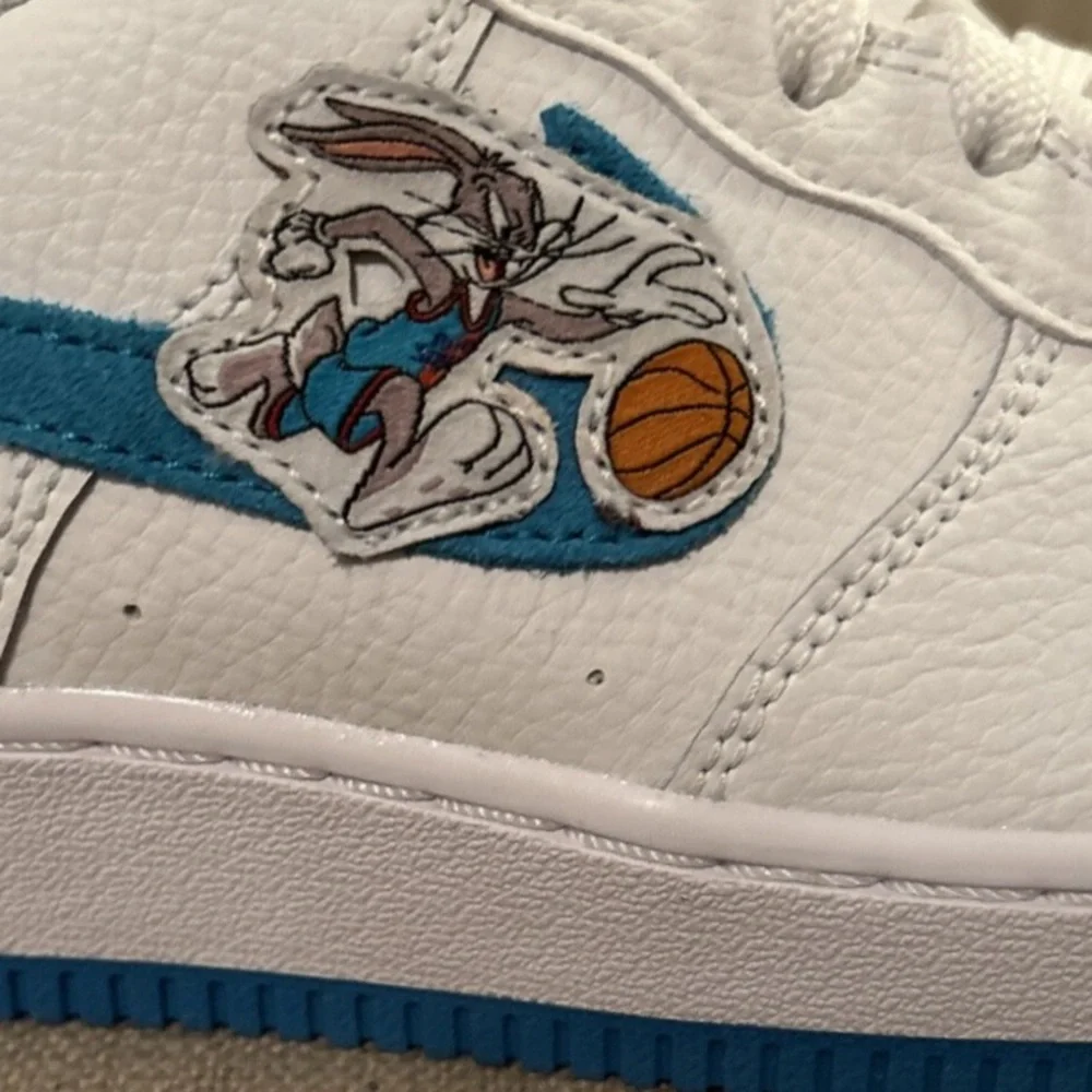 Nike Air Force 1 Low GS 6.5Y Women's 8.5 Space Jam GS UNC University
